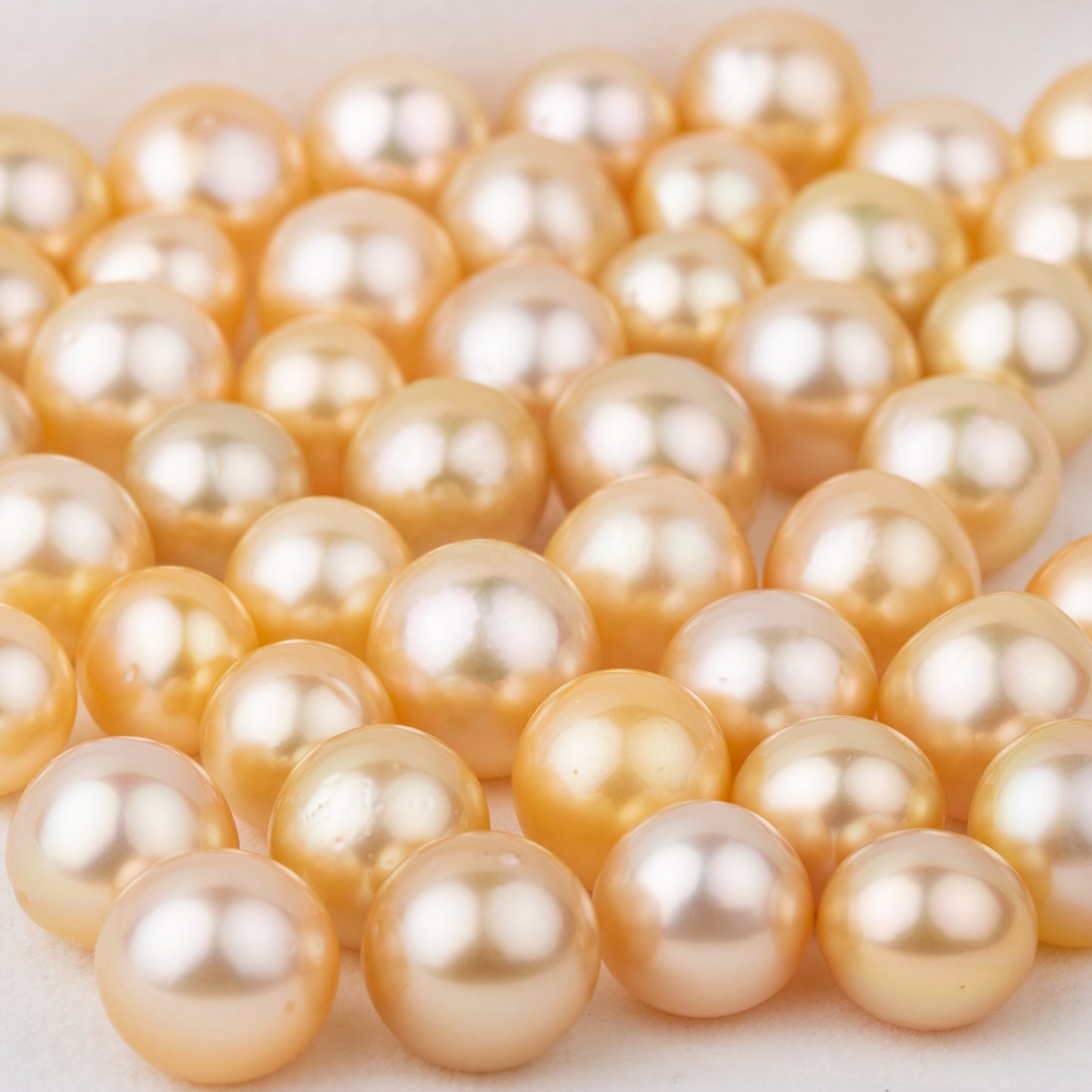 11-12mm cultured gold southsea Pearl High quality loose seawater pearl round shape