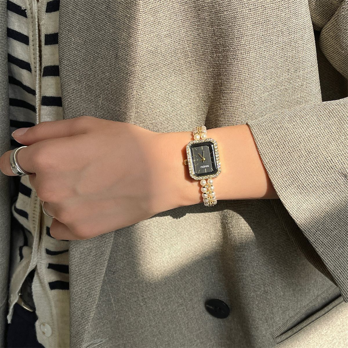women's pearl jewelry watch luxury minimalist fashion quartz wristwatch
